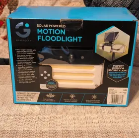Stg-0685-1 Smartgear Solar Powered Motion Activated Led Flood Light Outdoor Remote 200 Lm