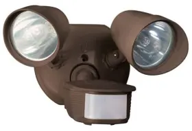 L6010br Southwire Company Llc Security Floodlight 180 2-head Motion-sensing Halogen Bronze Woods