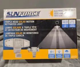 Sunforce 688432821853 Solar Triple Head Motion Activated Security Light 1500 Lumens