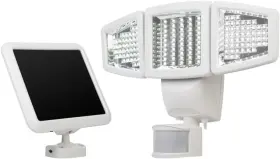 82153 Sunforce 795092741497 150-led Triple Head Solar Motion Standard 1000 Lumen White
