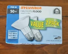 Sylvania 046135156830 Flood Light Bulbs Double Life 50w Par20 550 Lumens 2 Pack