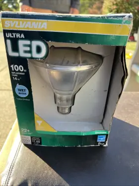 100w Sylvania 046135740671 Ultra Led 14-watt Equivalent 3000k Par38 Dimmable Nib