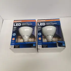 X29210lv Sylvania 046135794797 Ultra Led Super Bright Night Chaser Flood Light 2400 Lumens 2