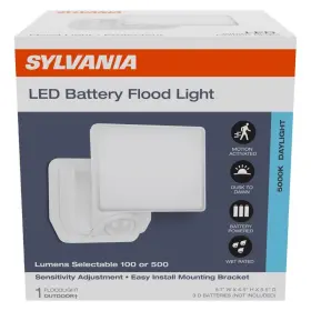 66947 Sylvania Motion-sensing Battery Led White Security Floodlight