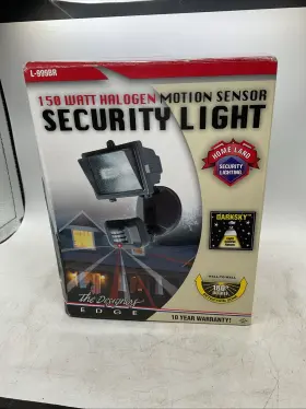 L-999ba The Designers Edge - 150w Halogen Motion Sensor Security Light Black