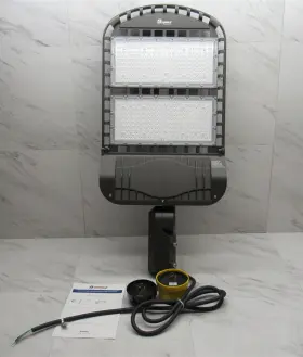 39000lml Topaz 70288 New 300w Led Outdoor Area Lighting F-arl/300/40k/s3/480 4000k