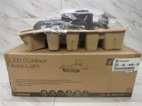 Arl-bl-40w-50k-bz Topaz Led Outdoor Area Light