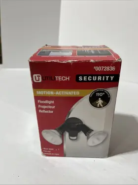 0072836 Utilitech Motion Activated Floodlight Black