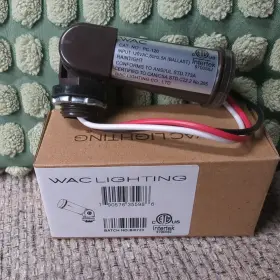 Pc-120-bz Wac Lighting New - Endurance Photo Sensor Architectural Bronze 120v