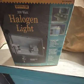 9100694 Yardglow 300w Halogen Outdoor Flood Light Black Weather Resistant