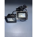 Set Of 2 YQL-FLUV-10 Purple Led Flood Lights For Dj Disco Outdoor Blacklight Used. Price: $37.99.