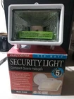 Security Light 150 Watt Halogen Electripak New. Price: $5.00.