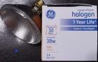 Ge Energy-efficient 38W Short Neck PAR30 Indoor Floodlight 580 Lumens Bulb New. Price: $9.69.