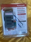 Honeywell Ceiling Fan & Light Remote Control Universal Smartsync 67196140009 Nos New. Price: $25.00.