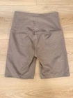 Beyond Yoga Twinkle High Waisted Biker Shorts Light Brown Sparkle Size Small Pre-owned. Price: $29.99.